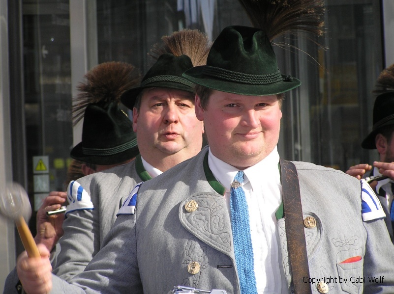 MUC04.JPG